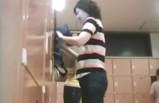 Η Voyeur εξέθεσε τη γυναίκα στο μπάνιο