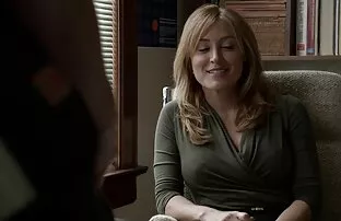 Το χείλος της Sasha alexander χωρίς ντροπή 0509 πηγαίνει κάτω στην Helen