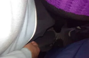 Στο μετρό 2 ξένοι