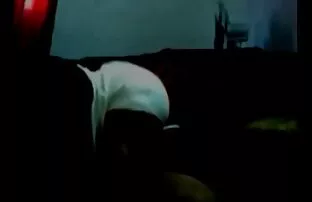 Ο βασιλιάς πιπιλίζει
