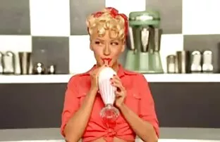 Πορνογραφικό μουσικό βίντεο Christina Aguilera Candman