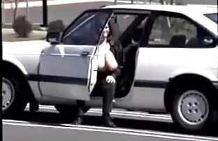 Αναβοσβήνει μεγάλο tit