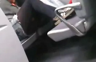 Κορίτσια πιάστηκαν στο τρένο