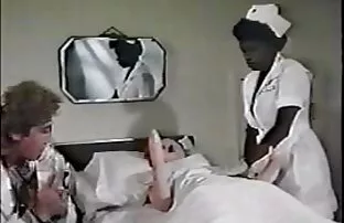 Σκηνή νοσοκομείου Ebony. Ταινία σέξι γεμάτη