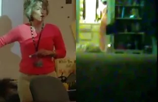 Άτακτη μαμά εκθέτοντας αυνανισμό σε κρυφή κάμερα