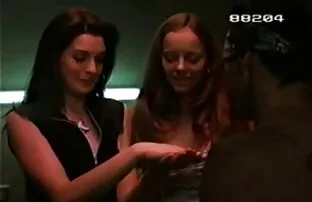 Anne Hathaway-καταστροφή