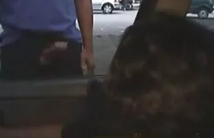 2 n ρουπίες.