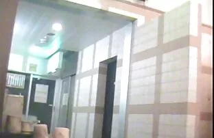 Μπάνιο ντους όλα τα γυμνά κορίτσια