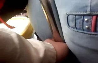 Ακριβώς στο σπίτι με ένα ζουμερό κώλο, ναι!