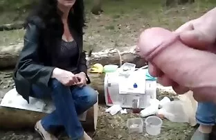 Στον δρόμο που αναβοσβήνει