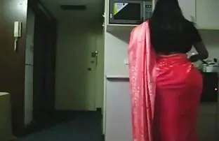 Ινδικό bhabhi τεράστιο κώλο 3