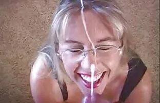 Ξανθό Milf